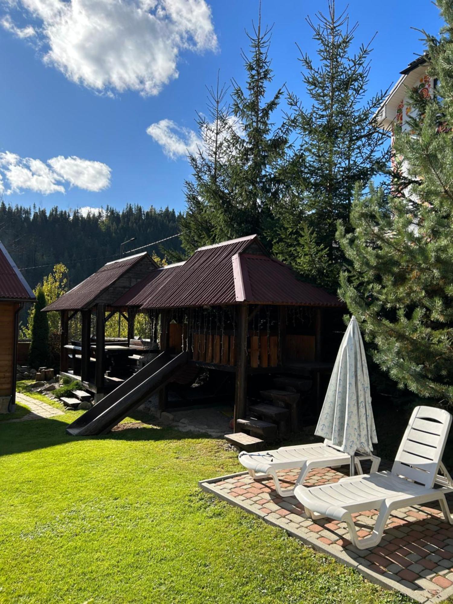 Guest House Kaspiy Bukovel Eksteriør bilde