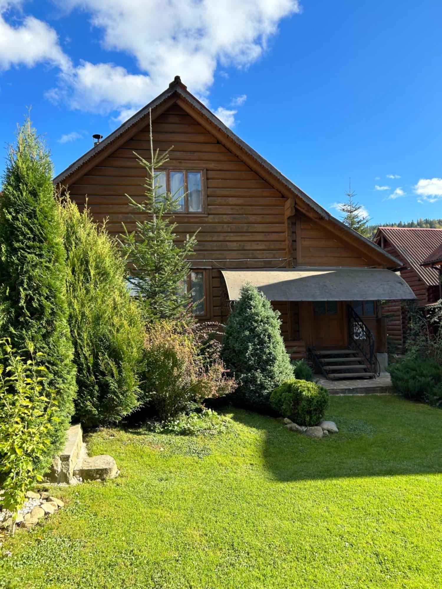 Guest House Kaspiy Bukovel Eksteriør bilde