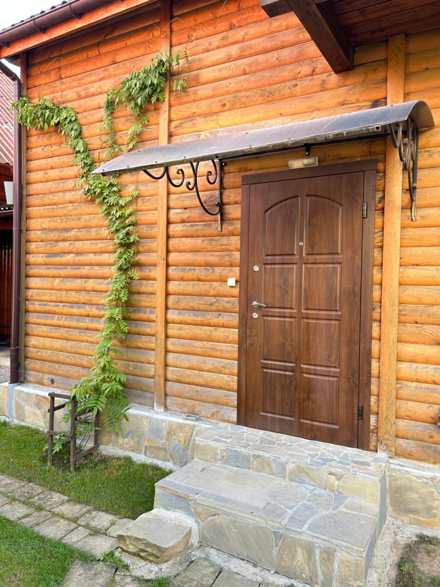Guest House Kaspiy Bukovel Eksteriør bilde