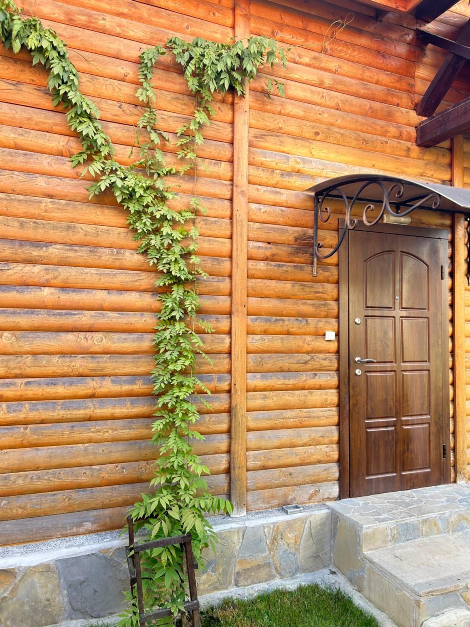 Guest House Kaspiy Bukovel Eksteriør bilde
