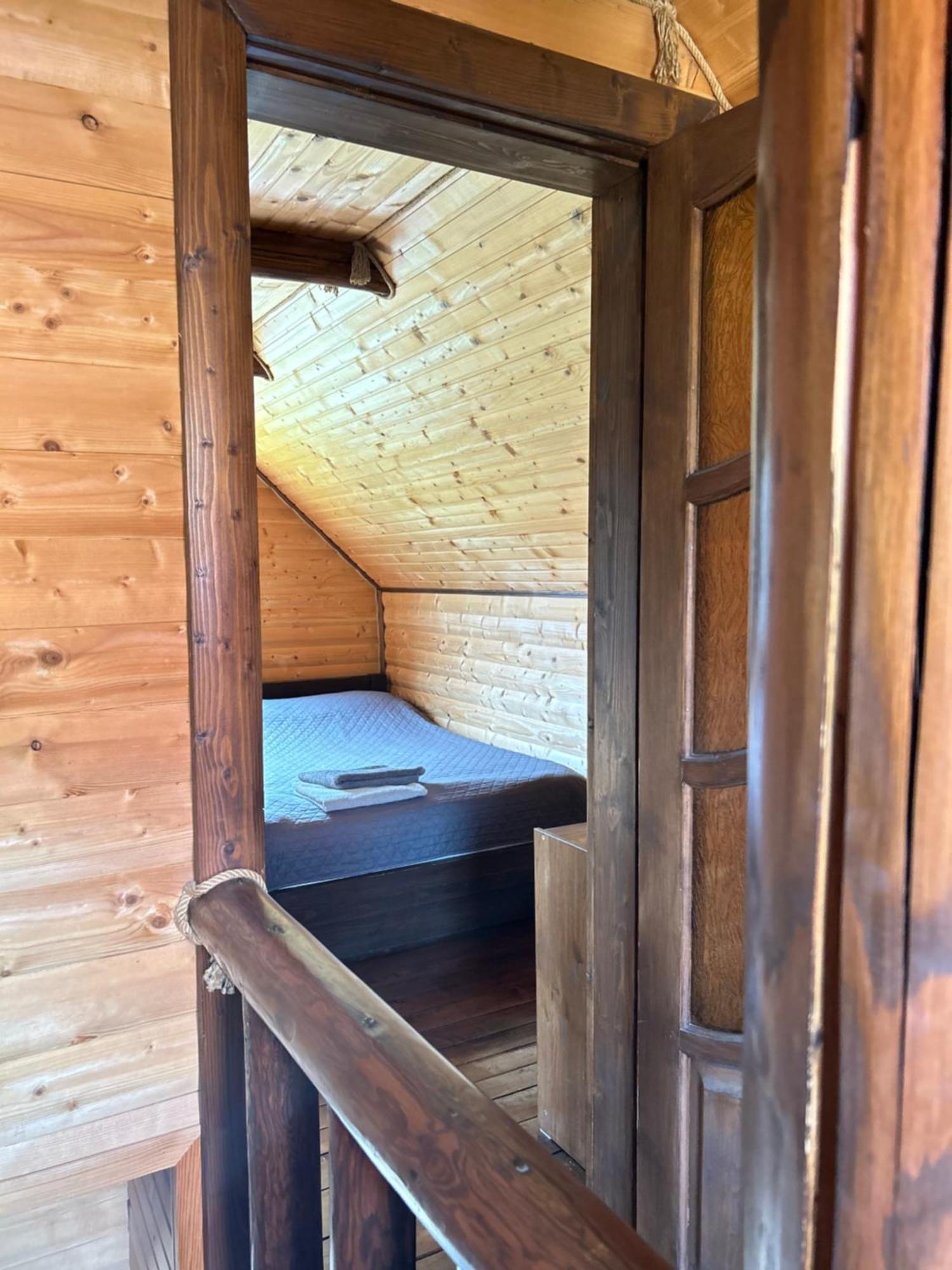 Guest House Kaspiy Bukovel Eksteriør bilde